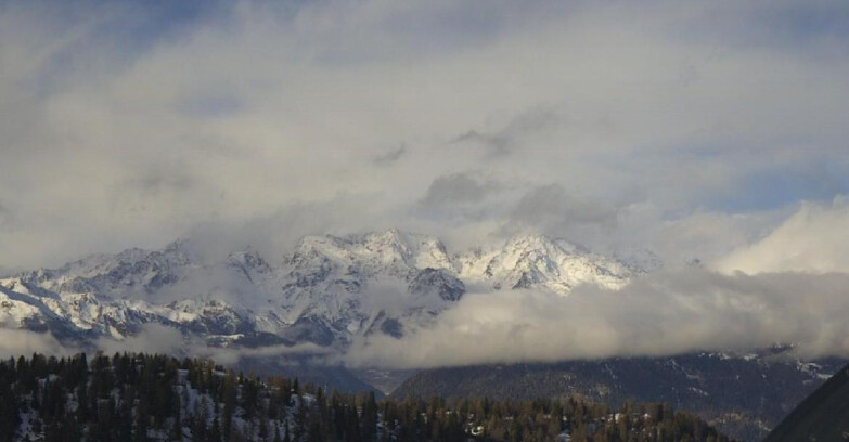 Webcam Skiarea Campiglio Dolomiti di Brenta Val di Sole Val Rendena - Gruppo Ortles Cevedale 