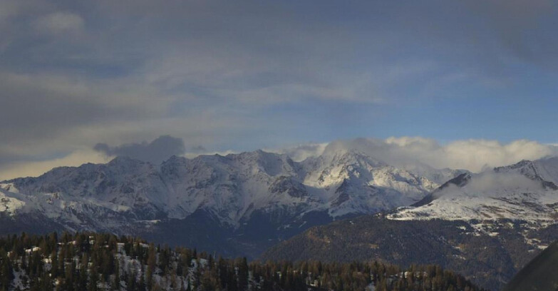 Webcam Skiarea Campiglio Dolomiti di Brenta Val di Sole Val Rendena - Gruppo Ortles Cevedale 