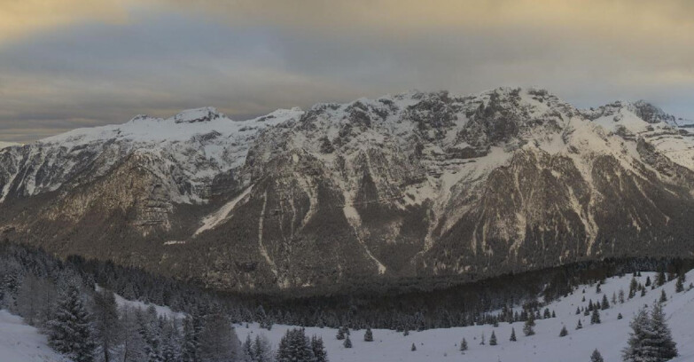 Webcam Фольгарида-Мариллева - Dolomiti di Brenta - Marilleva