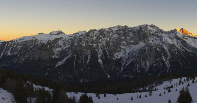 Webcam Skiarea Campiglio Dolomiti di Brenta Val di Sole Val Rendena - Dolomiti di Brenta - Marilleva