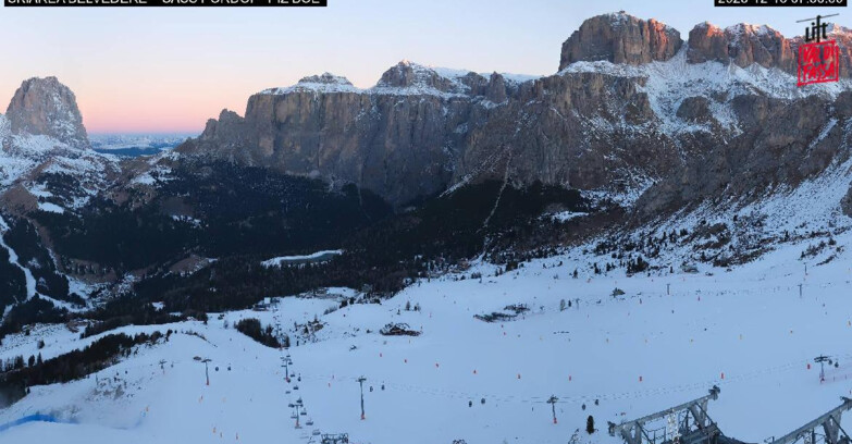 Webcam Canazei-Belvedere  - SKIAREA BELVEDERE 
