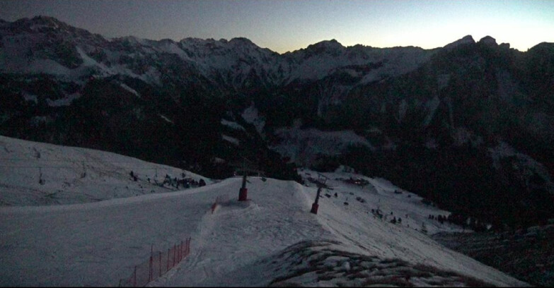 Webcam Pozza di Fassa-Aloch-Buffaure  - Rifugio Baita Cuz