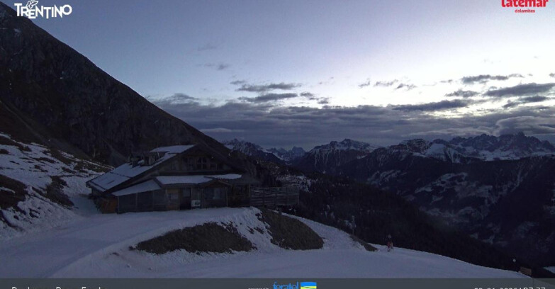 Webcam Пампеаго - Предаццо - Оберегген	 - Latemar- Feudo Ovest