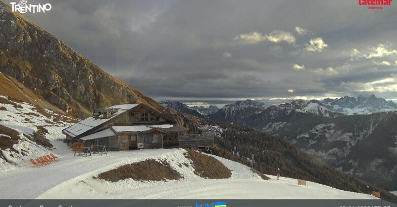 Webcam Пампеаго - Предаццо - Оберегген	 - Latemar- Feudo Ovest