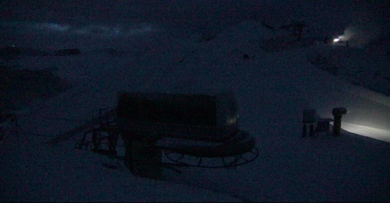 Webcam Pozza di Fassa-Aloch-Buffaure  - Pala del Geiger, sullo sfondo il Pordoi