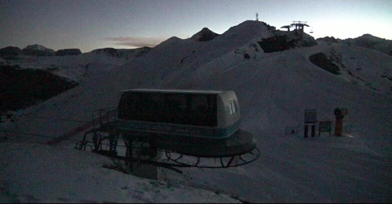 Webcam Pozza di Fassa-Aloch-Buffaure - Pala del Geiger, sullo sfondo il Pordoi