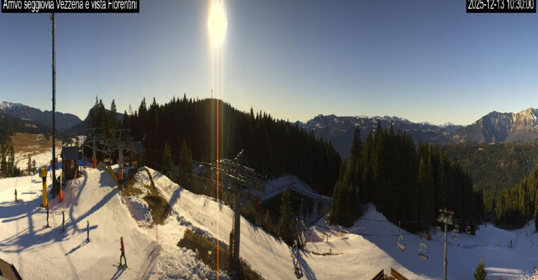 Webcam Ski Area Lavarone  - Chair lift Laghetto 