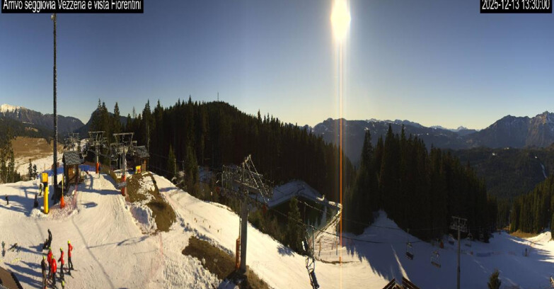 Webcam Ski Area Lavarone  - Chair lift Laghetto 