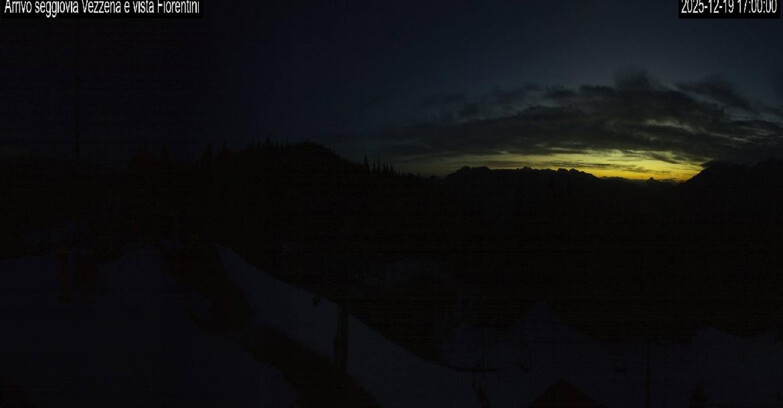 Webcam Ski area Lavarone - Arrivo seggiovia Laghetto