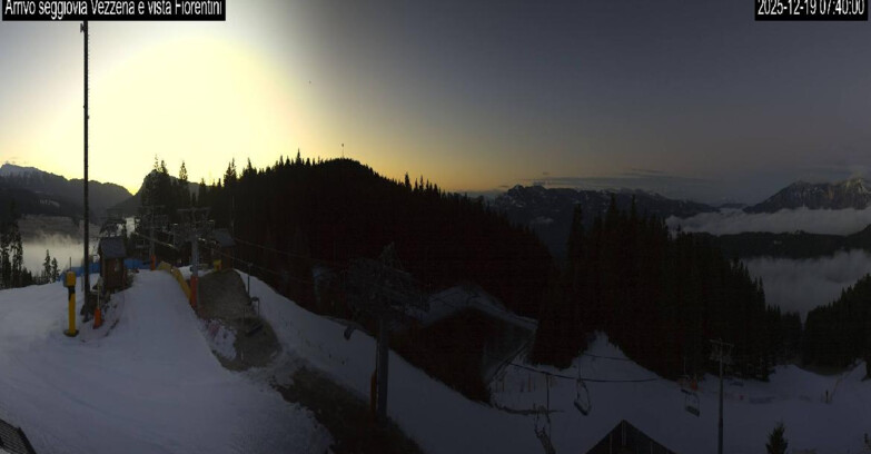 Webcam Ski area Lavarone - Arrivo seggiovia Laghetto