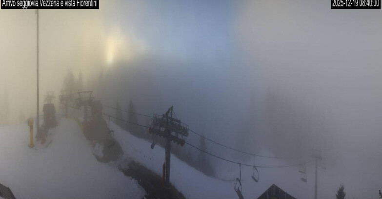 Webcam Ski area Lavarone - Arrivo seggiovia Laghetto