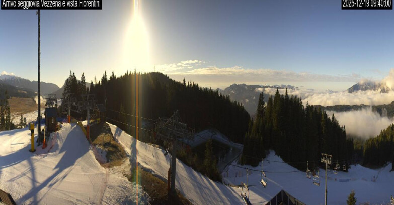 Webcam Ski area Lavarone - Arrivo seggiovia Laghetto
