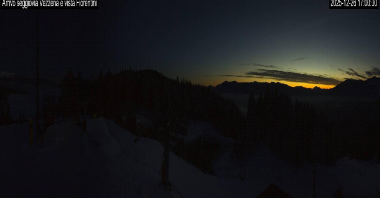 Webcam Lavarone - Chair lift Laghetto 
