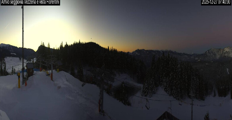 Webcam Lavarone - Chair lift Laghetto 