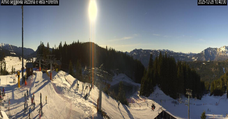 Webcam Lavarone Skigegiet - Laghetto Sessellift 