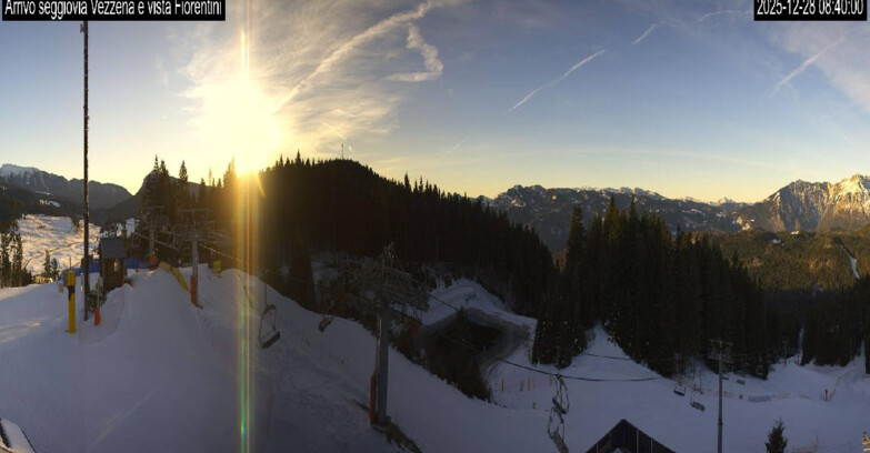Webcam Lavarone Skigegiet - Laghetto Sessellift 