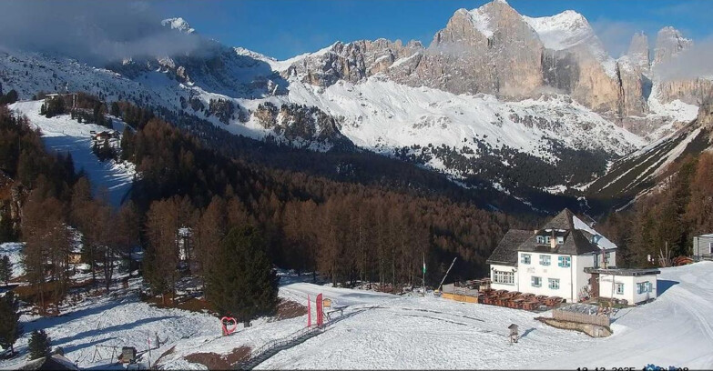 Webcam Vigo di Fassa-Pera-Ciampedìe - Vigo - Roda de Vael -Dolomiti di Fassa