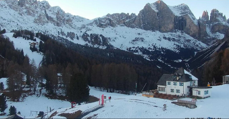 Webcam Vigo di Fassa-Pera-Ciampedie - Vigo - Roda de Vael