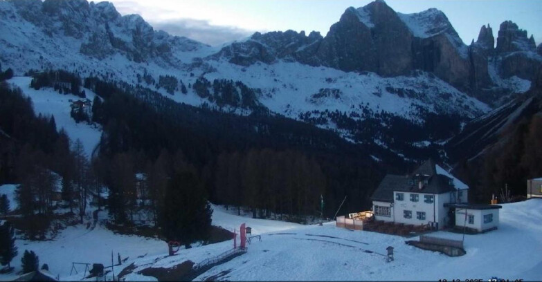 Webcam Vigo di Fassa-Pera-Ciampedie - Vigo - Roda de Vael