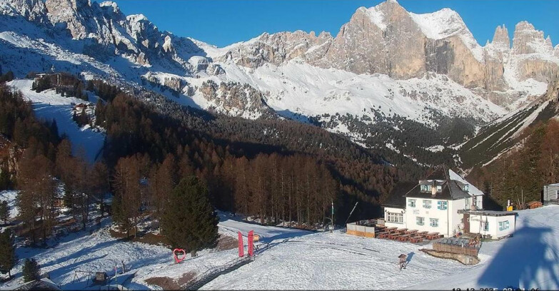 Webcam Vigo di Fassa-Pera-Ciampedìe - Vigo - Roda de Vael -Dolomiti di Fassa