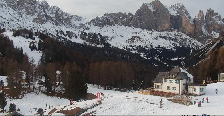 Webcam Vigo di Fassa-Pera-Ciampedìe - Vigo - Roda de Vael