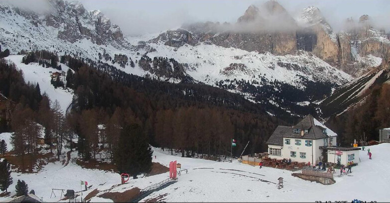 Webcam Vigo di Fassa-Pera-Ciampedìe - Vigo - Roda de Vael -Dolomiti di Fassa
