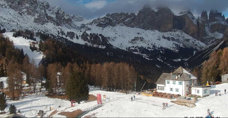 Webcam Vigo di Fassa-Pera-Ciampedie - Vigo - Roda de Vael