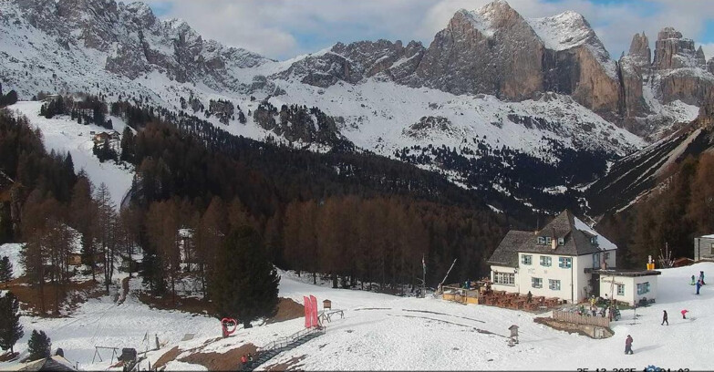 Webcam Vigo di Fassa-Pera-Ciampedie - Vigo - Roda de Vael