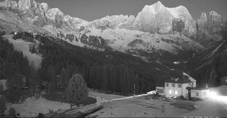 Webcam Vigo di Fassa-Pera-Ciampedie - Vigo - Roda de Vael