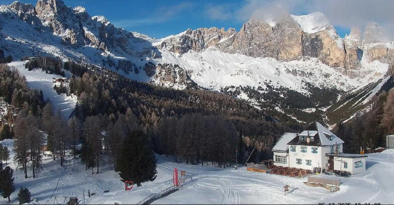 Webcam Vigo di Fassa-Pera-Ciampedìe - Vigo - Roda de Vael