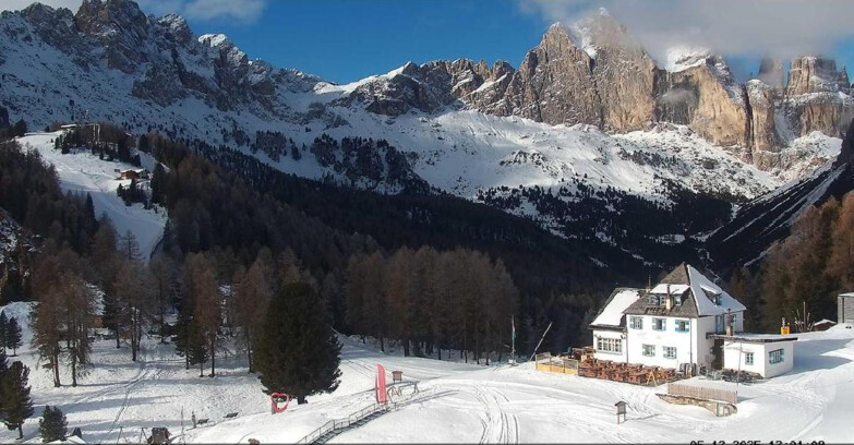 Webcam Vigo di Fassa-Pera-Ciampedìe - Vigo - Roda de Vael