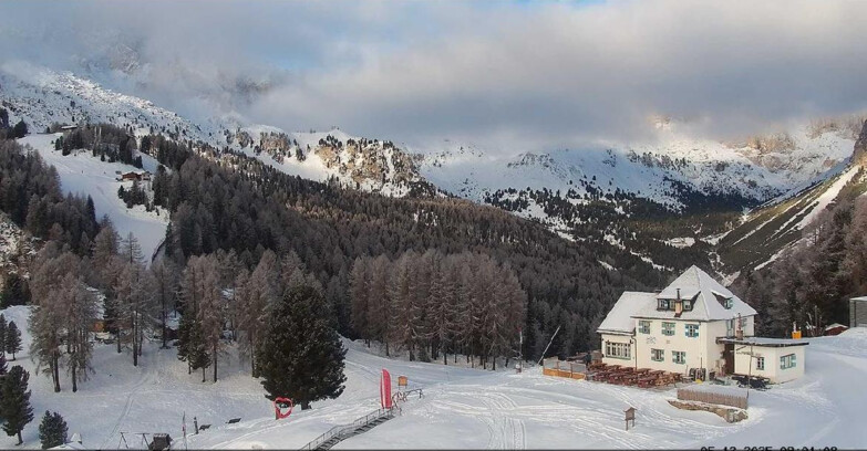 Webcam Vigo di Fassa-Pera-Ciampedìe - Vigo - Roda de Vael