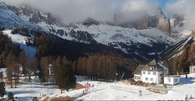 Webcam Vigo di Fassa-Pera-Ciampedìe - Vigo - Roda de Vael