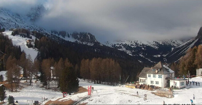 Webcam Vigo di Fassa-Pera-Ciampedìe - Vigo - Roda de Vael