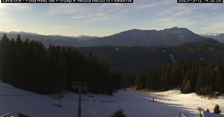 Webcam Ski Area Lavarone  - Pista Avez- seggiovia Lagh.