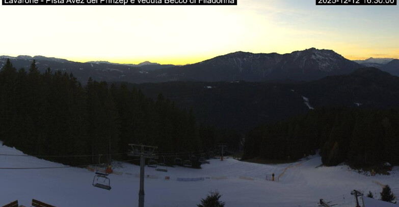 Webcam Ski Area Lavarone  - Pista Avez- seggiovia Lagh.