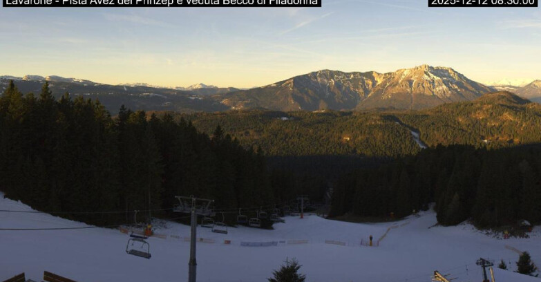 Webcam Ski Area Lavarone  - Pista Avez- seggiovia Lagh.