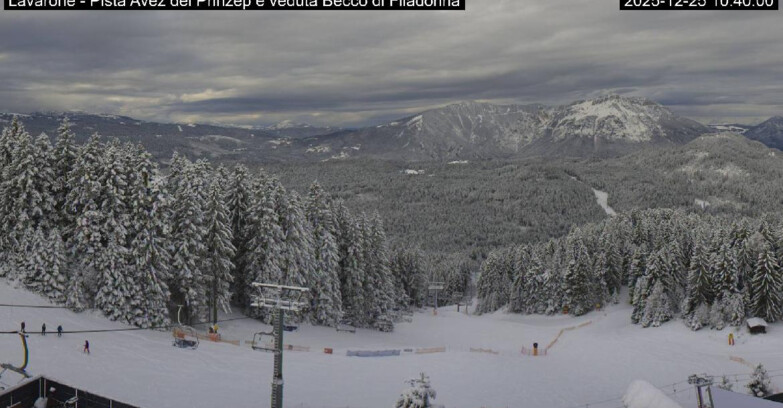 Webcam Ski Area Lavarone  - Pista Avez- seggiovia Lagh.