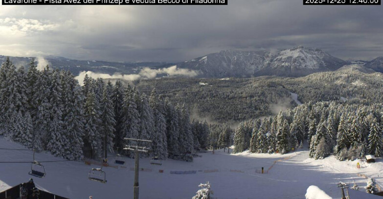 Webcam Ski Area Lavarone  - Pista Avez- seggiovia Lagh.
