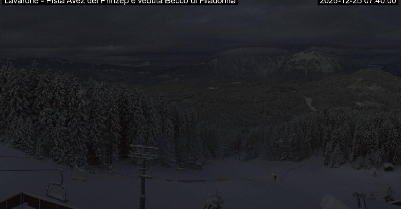 Webcam Ski Area Lavarone  - Pista Avez- seggiovia Lagh.
