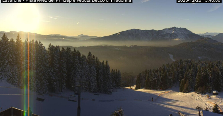 Webcam Lavarone Skigegiet - Pista Avez- seggiovia Lagh.