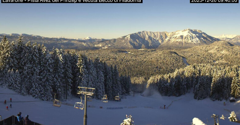 Webcam Lavarone Skigegiet - Pista Avez- seggiovia Lagh.