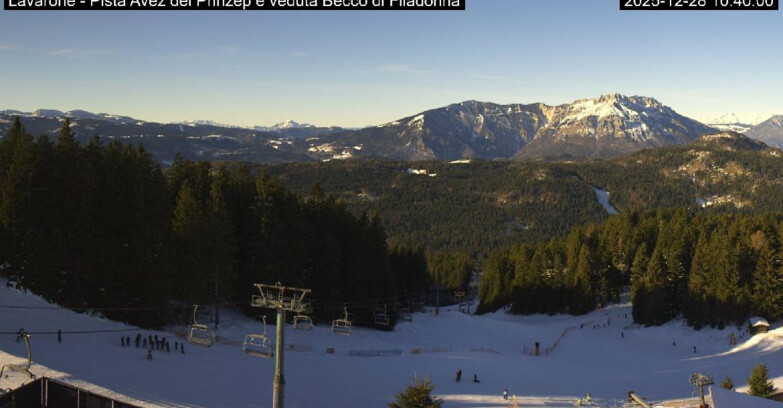 Webcam Ski Area Lavarone  - Pista Avez- seggiovia Lagh.