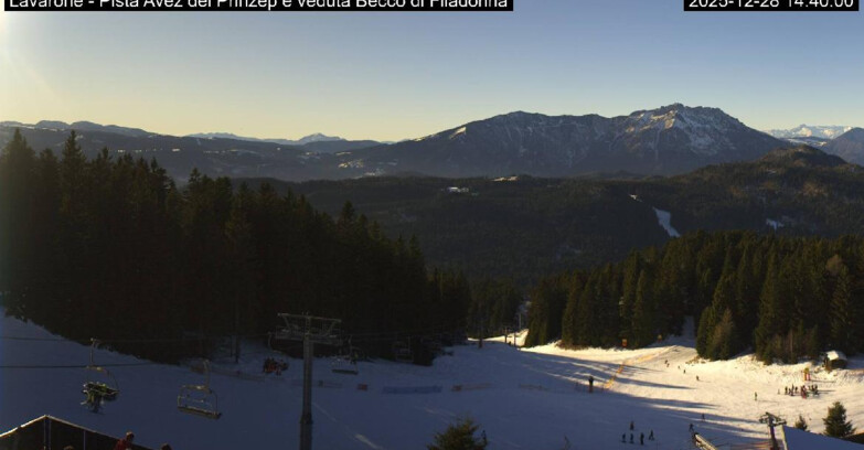Webcam Ski Area Lavarone  - Pista Avez- seggiovia Lagh.