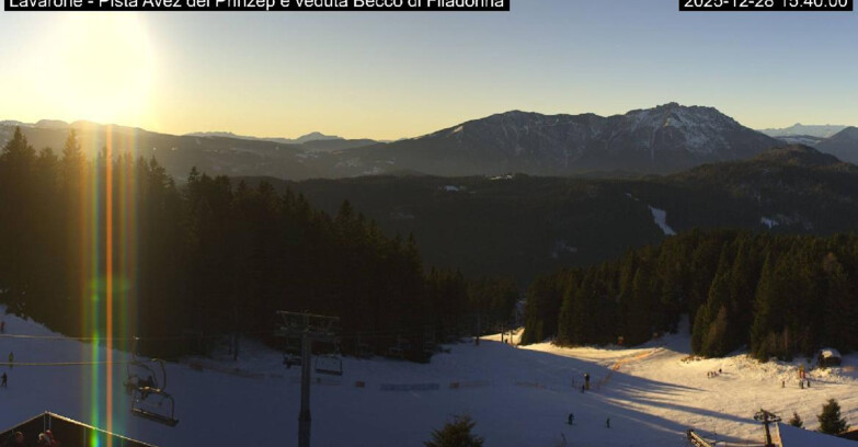 Webcam Ski Area Lavarone  - Pista Avez- seggiovia Lagh.