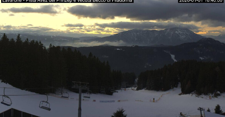 Webcam Lavarone - Pista Avez- seggiovia Lagh.