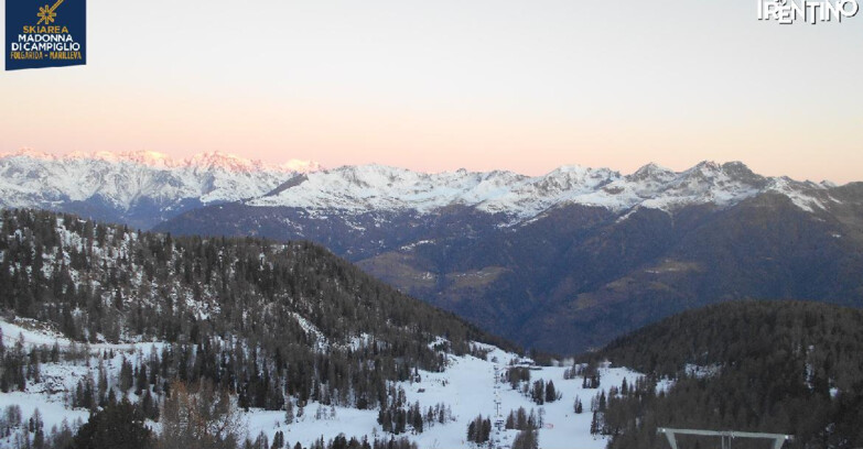 Webcam Skiarea Campiglio Dolomiti di Brenta Val di Sole Val Rendena - Val Panciana