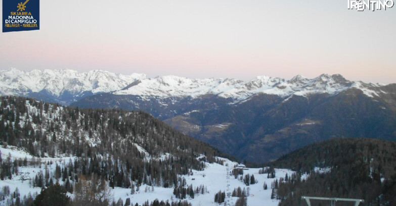 Webcam Folgarida-Marilleva  (Skiarea Campiglio Dolomiti di Brenta - Val di Sole Val Rendena) - Val Panciana