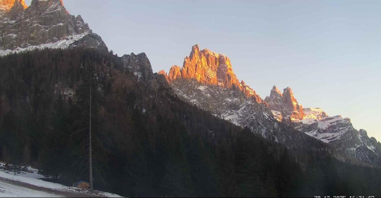 Webcam San Martino di Castrozza - Passo Rolle - Le Pale di San Martino