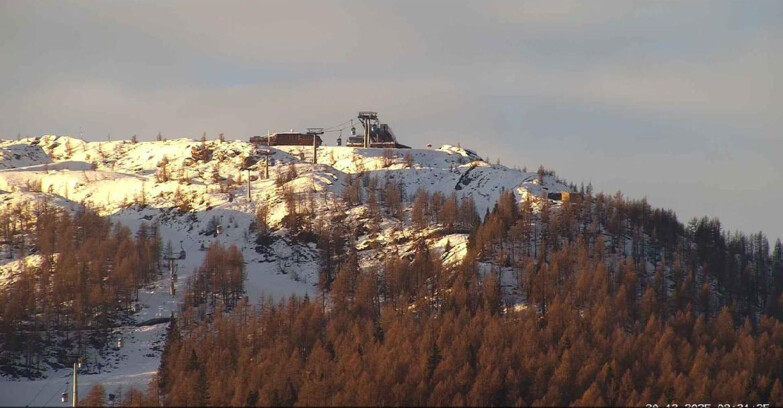 Webcam San Martino di Castrozza - Passo Rolle - Alpe Tognola e Pista 1